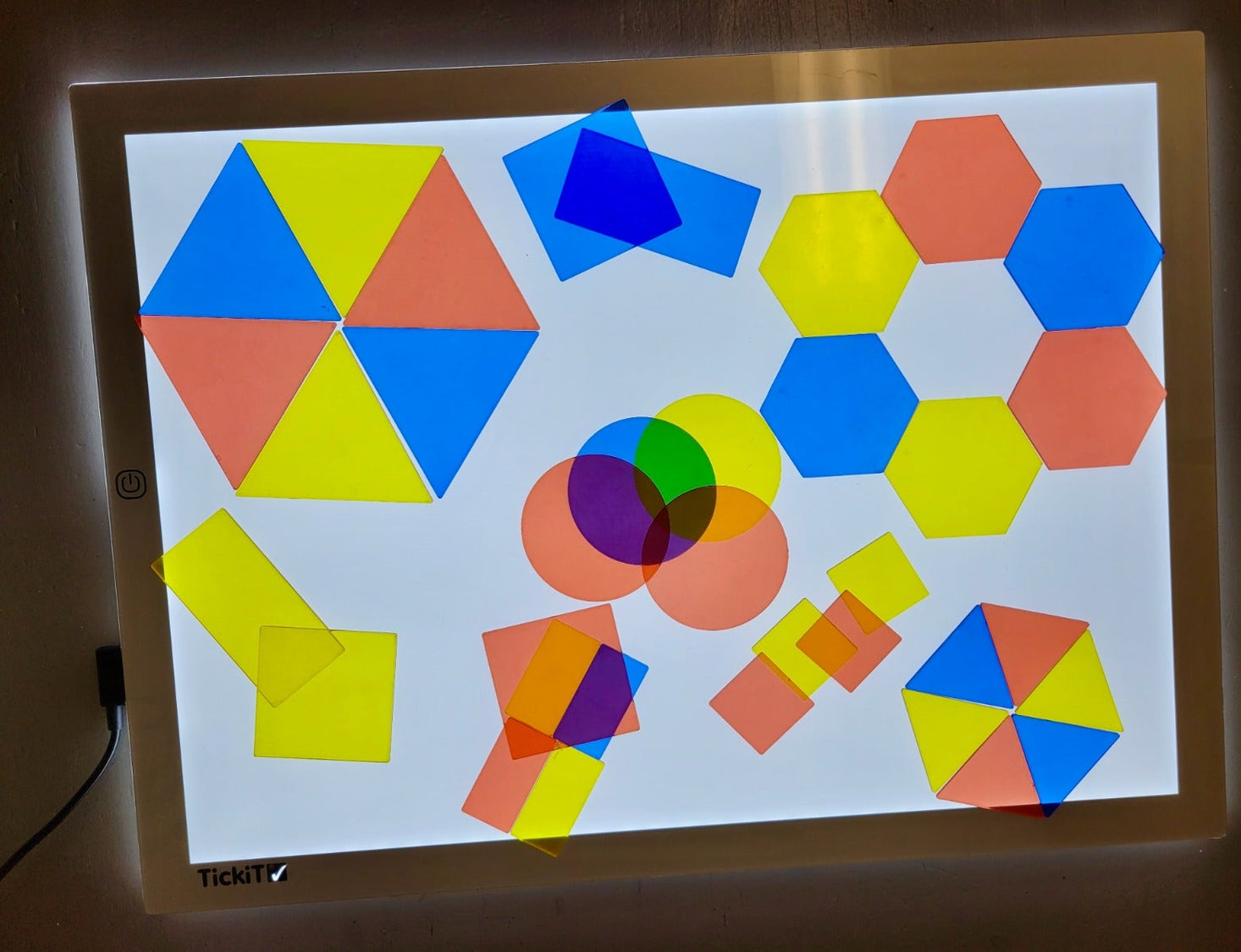 Light Panel Early Learning Bucket