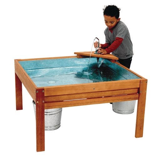 Excellerations Outdoor Panning Table With Pump