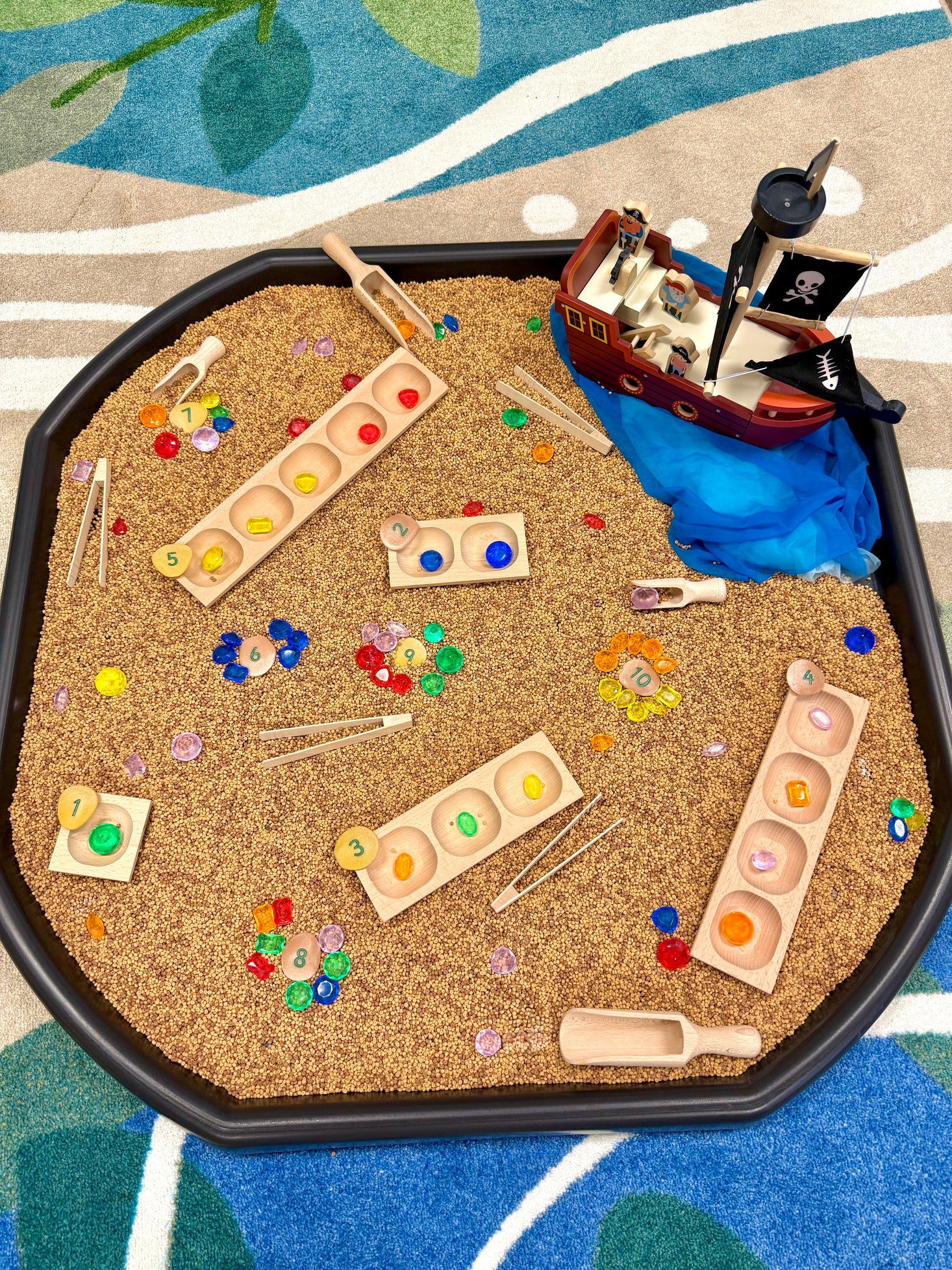 1 2 3 4 5 Frame Tray Set