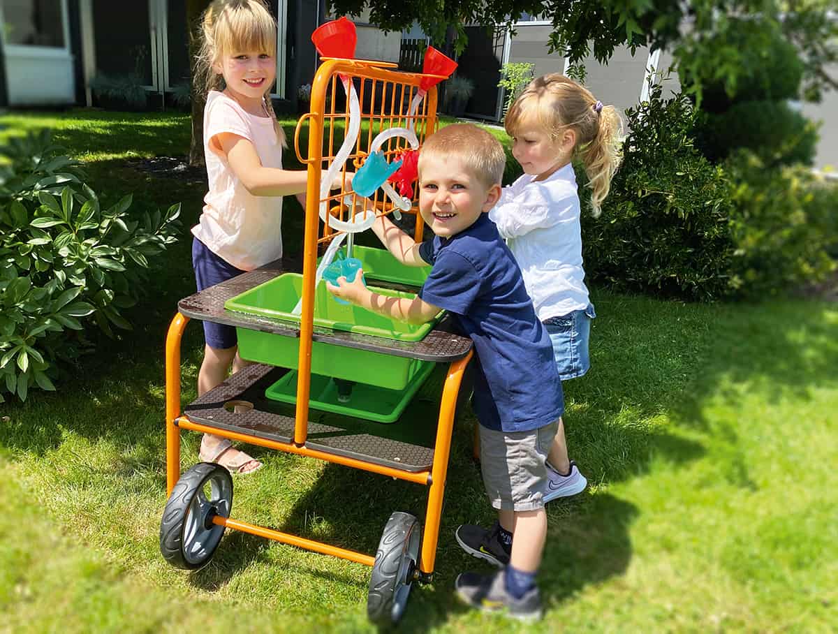 Mobile Water Table-Splash Fun