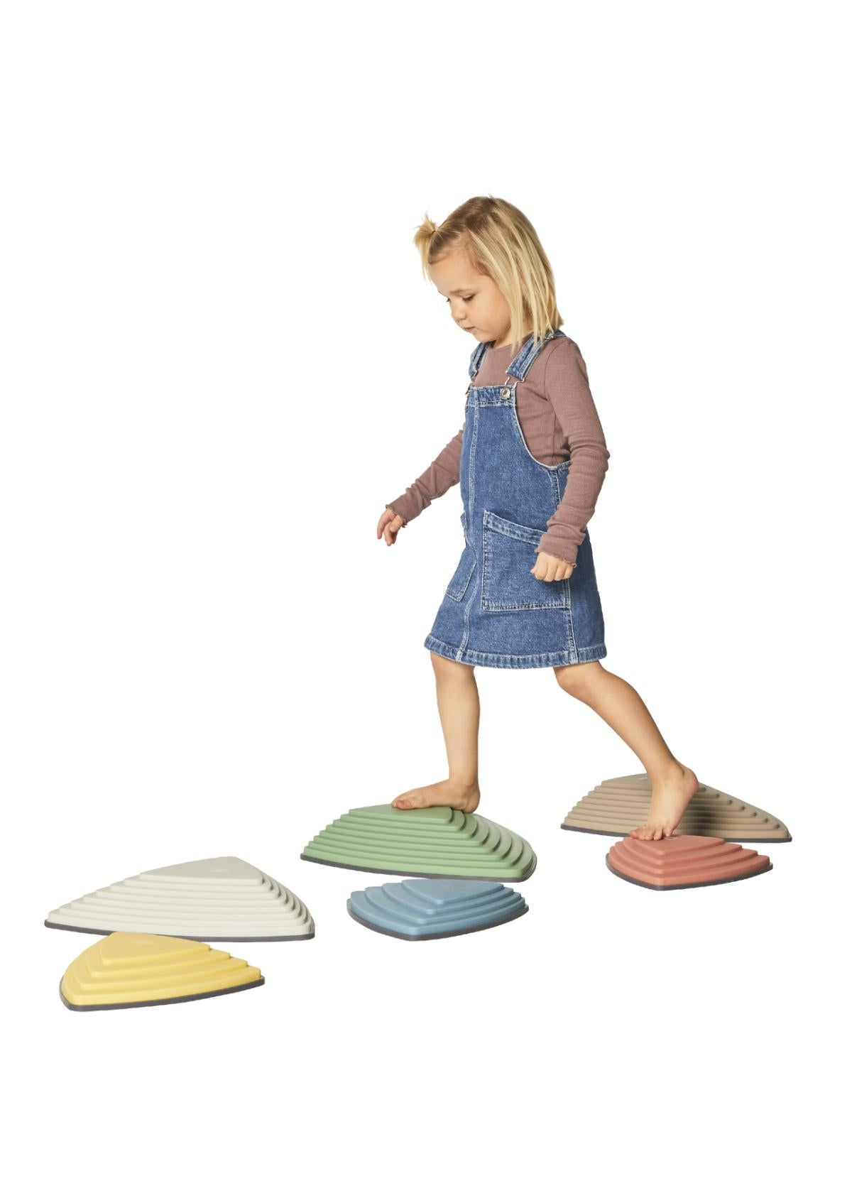 River Stones Nordic