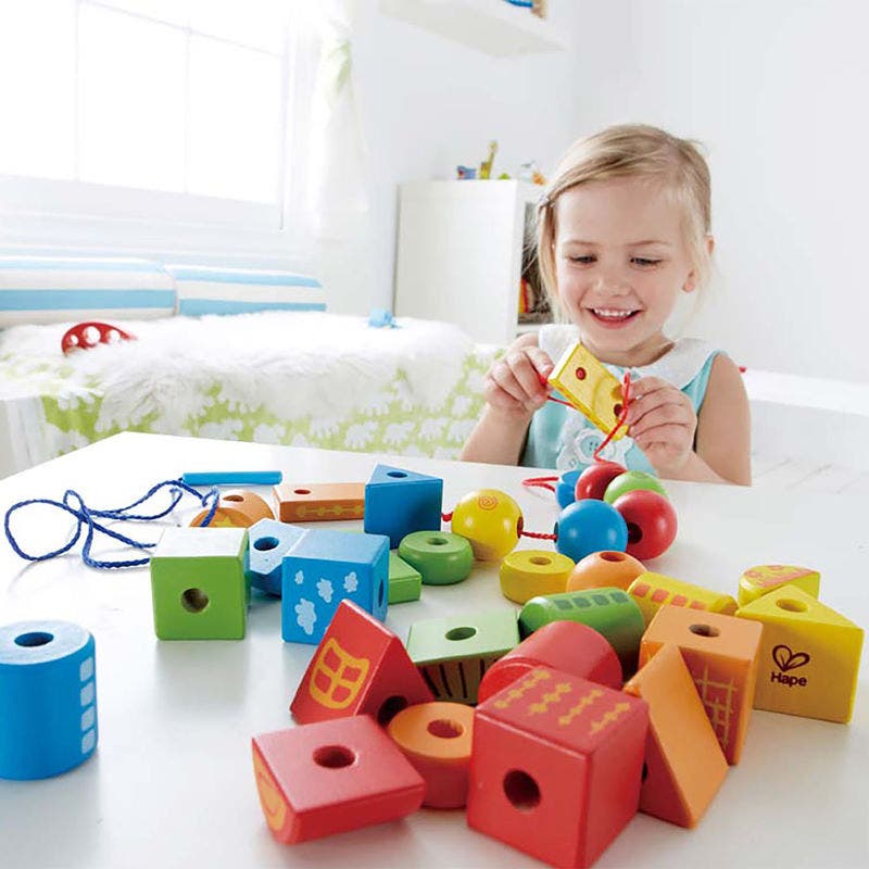 String Along Shapes by Hape