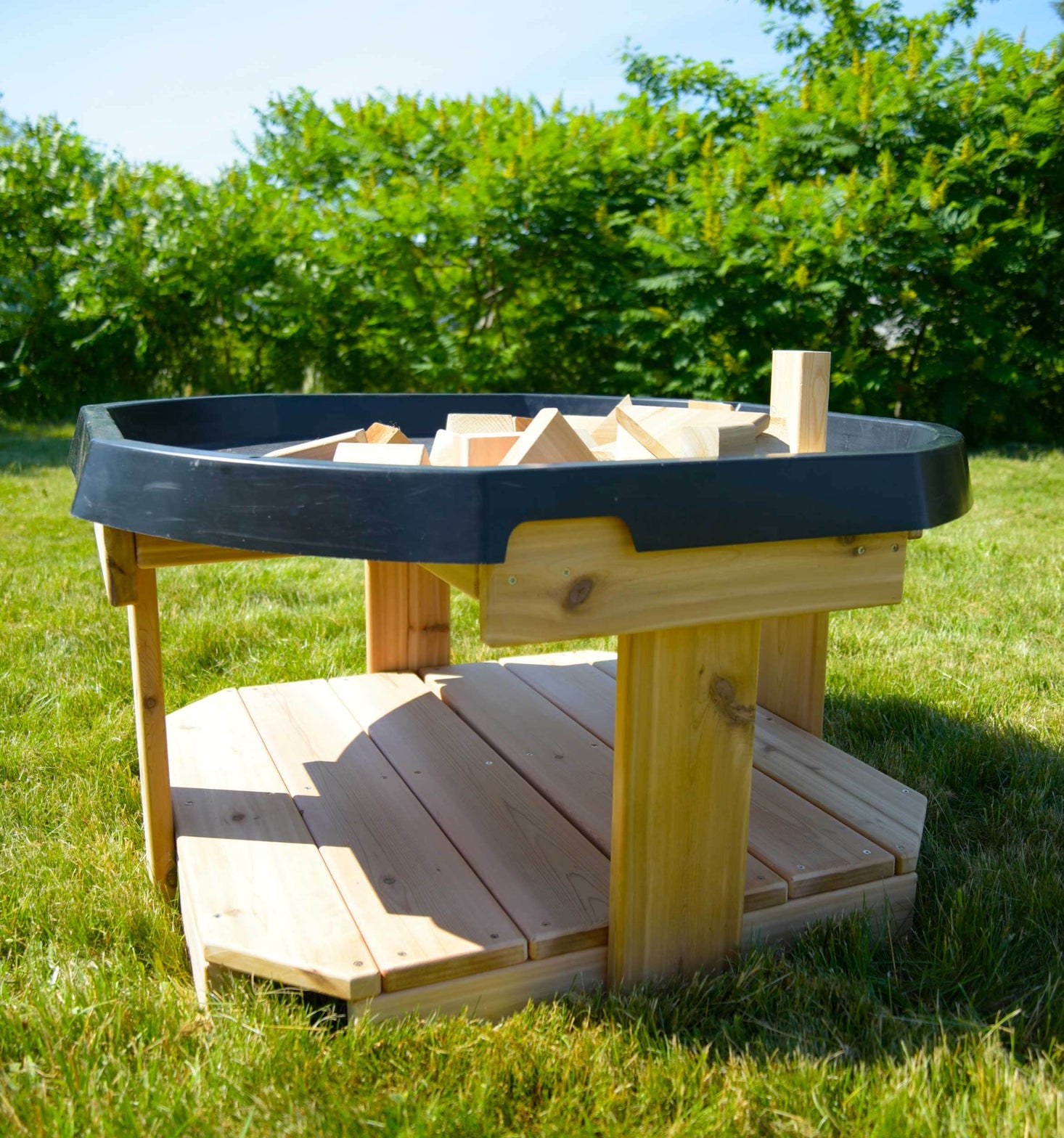 Tuff Tray Outdoor Stand by Naturally Inspired Play