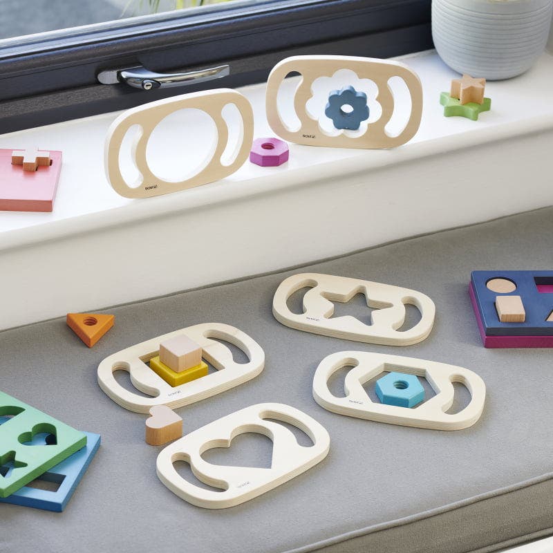 Easy Hold Shape Viewers