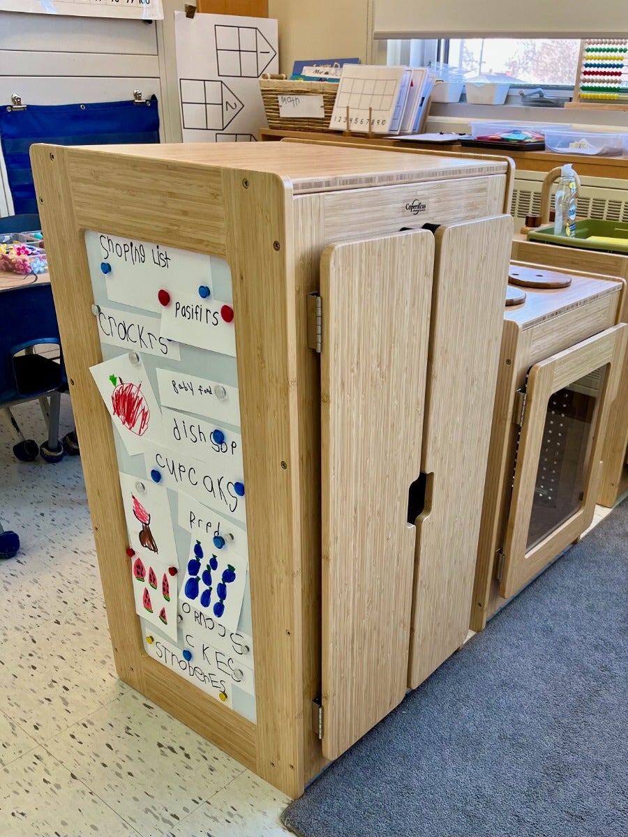 Make-Believe Fridge