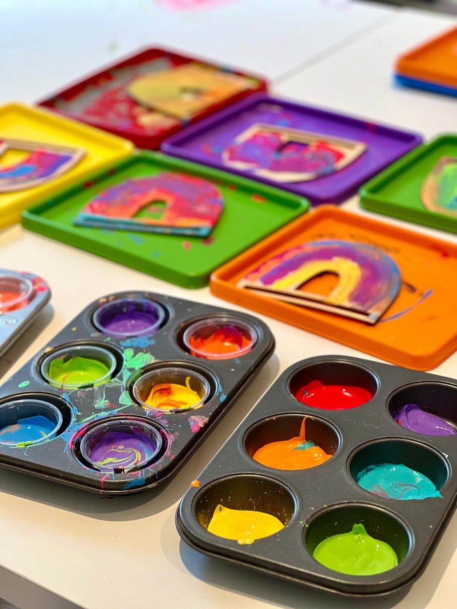 Colorations Mini Art Trays Set of 12