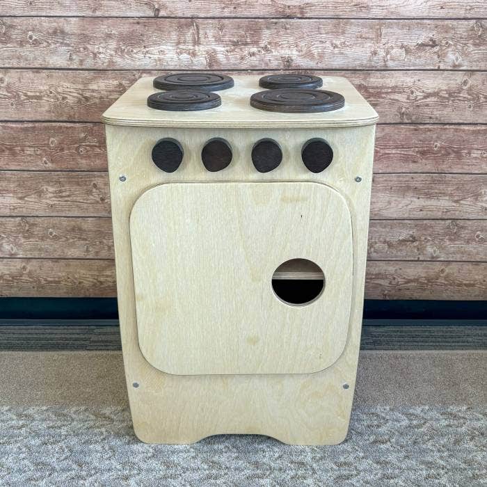 Woodlyn Kitchen Range for Preschoolers 15inL x 22.25inH