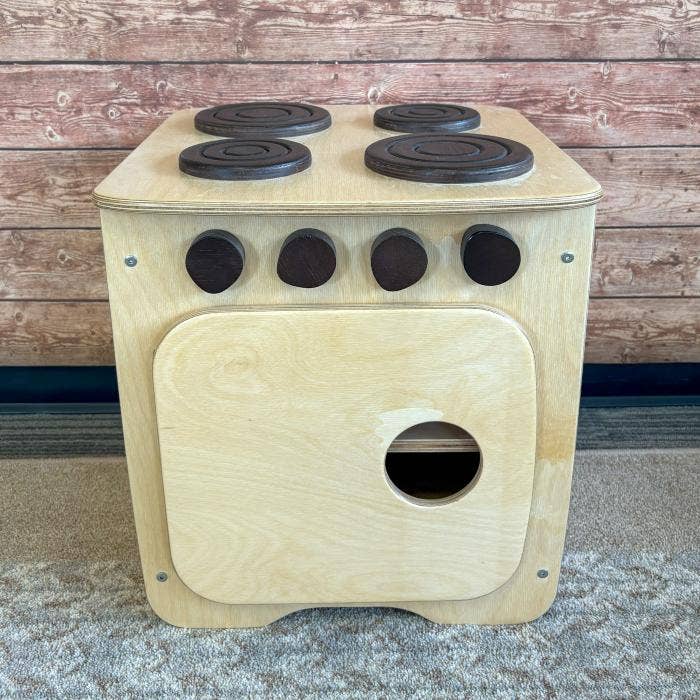 Woodlyn Kitchen Range for Toddlers 15inL x 17inH