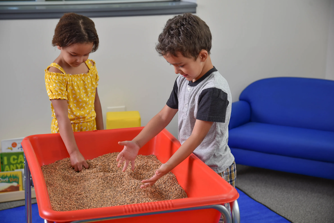 Kidfetti Sand-Coloured