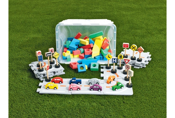Outdoor Learning Block Play