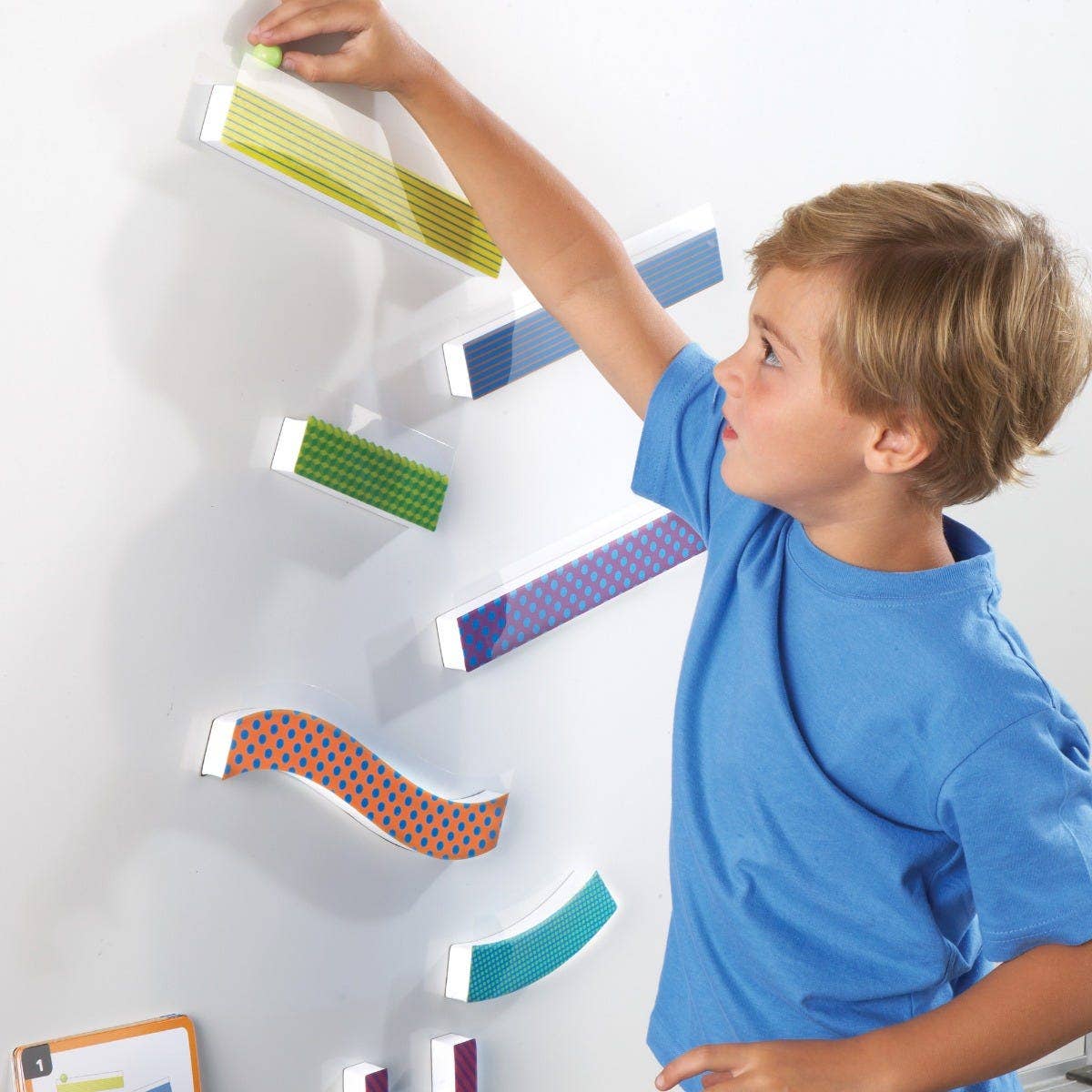 Tumble Trax Magnetic Marble Run