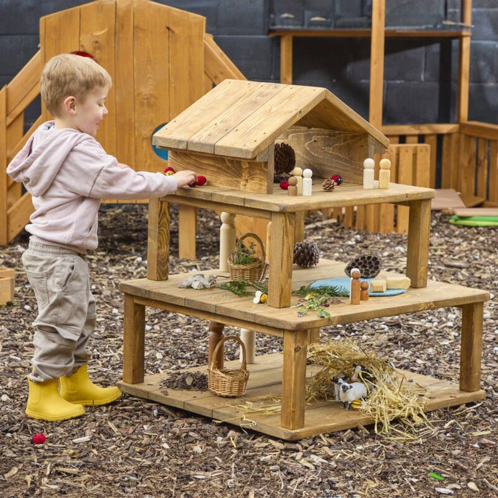 Chunky Small World House