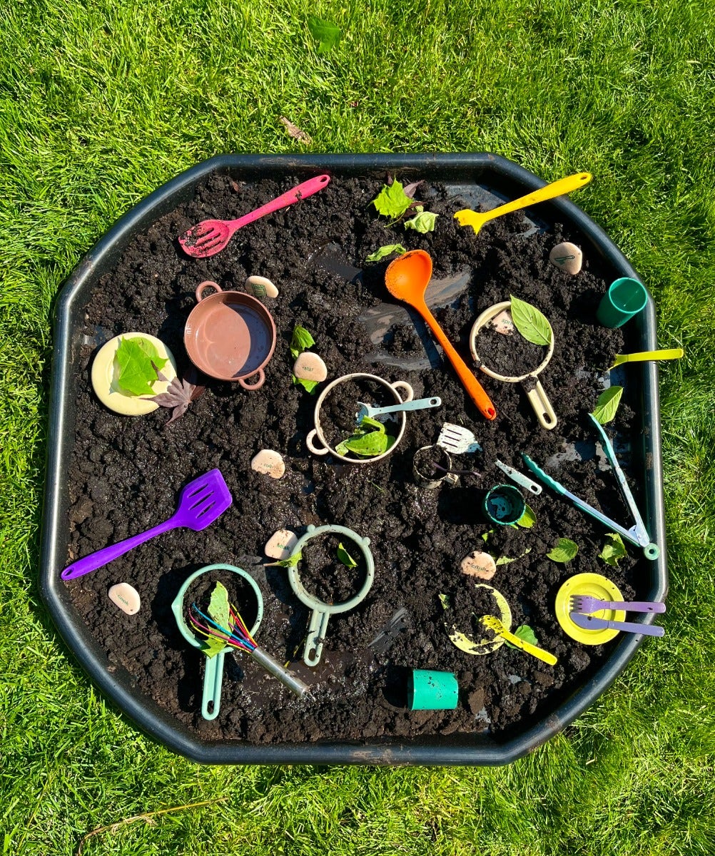 Mud Kitchen Process Stones