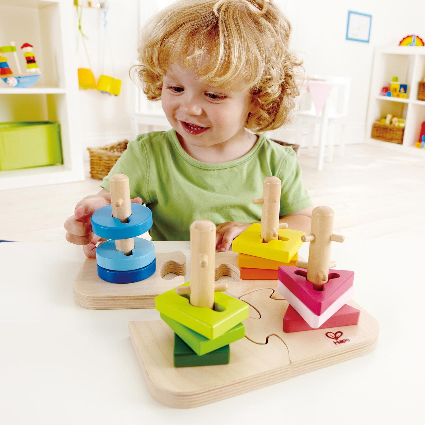 Creative Peg Puzzle by Hape