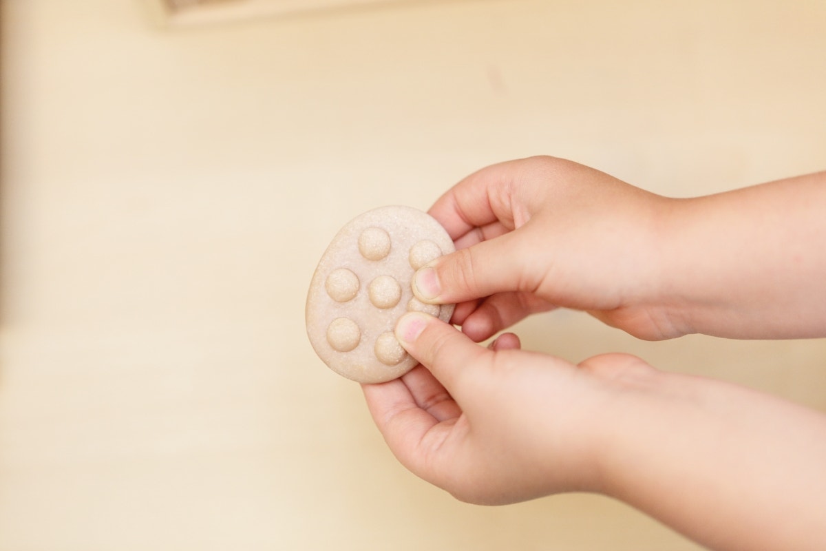 Finger Fidget Stones 12 pcs