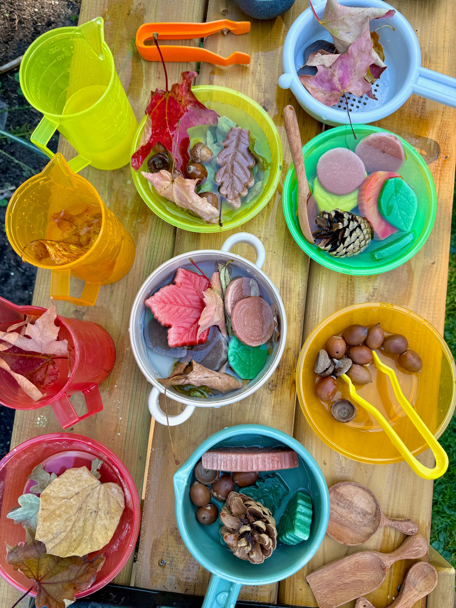 Sensory Play Stones Leaves