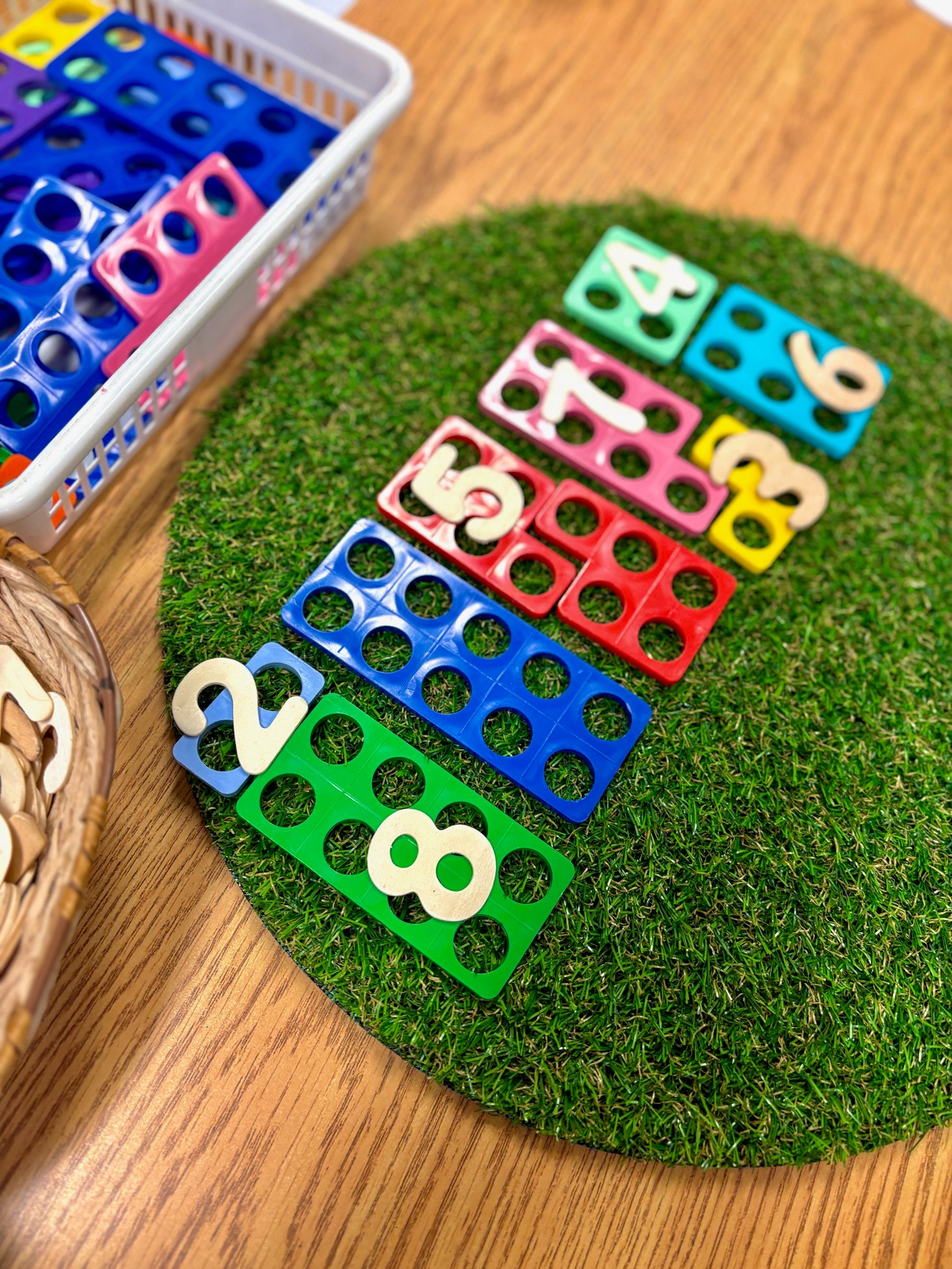 Grass and Mirror Pack for PlayTRAY