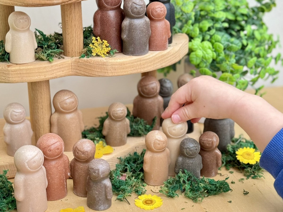Little People Like Me Families