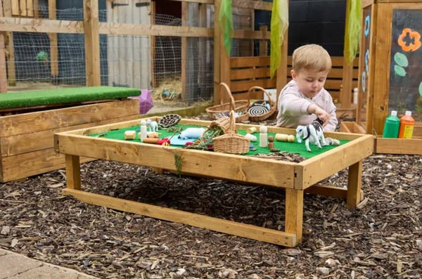 Low Grass Table