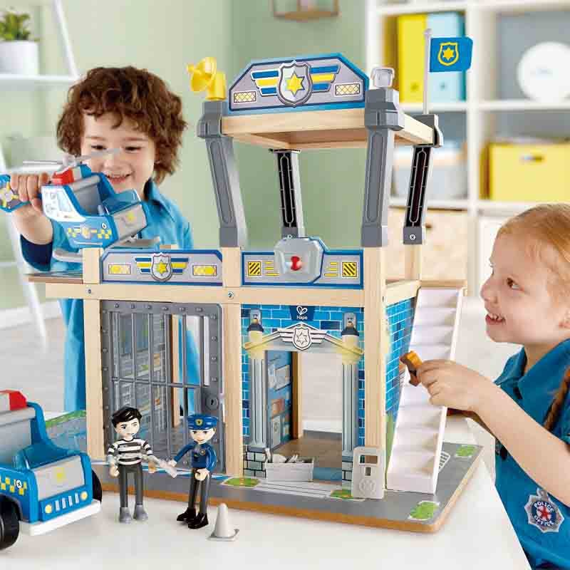 Metro Police Department Playset by Hape