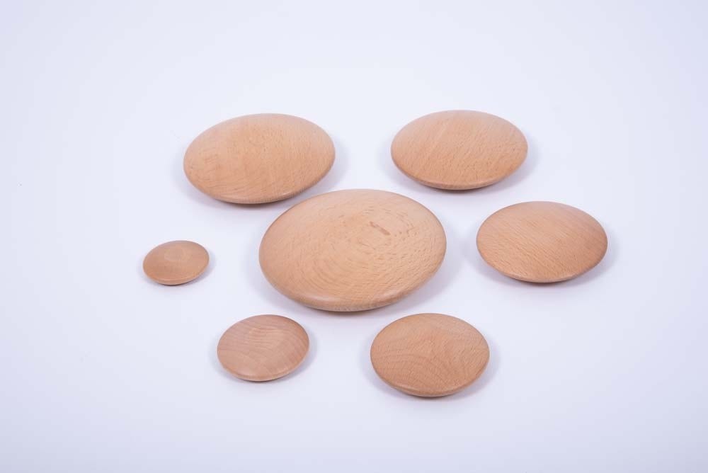 Natural Buttons set of 7