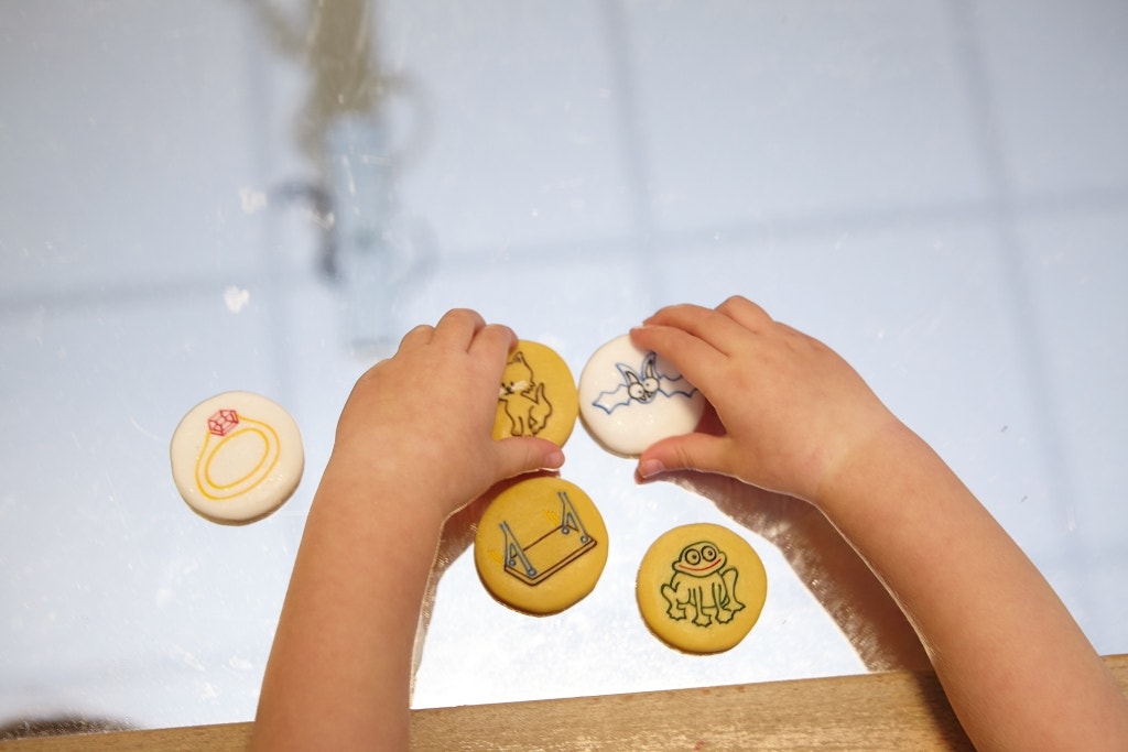 Rhyming Pebbles 16 pcs