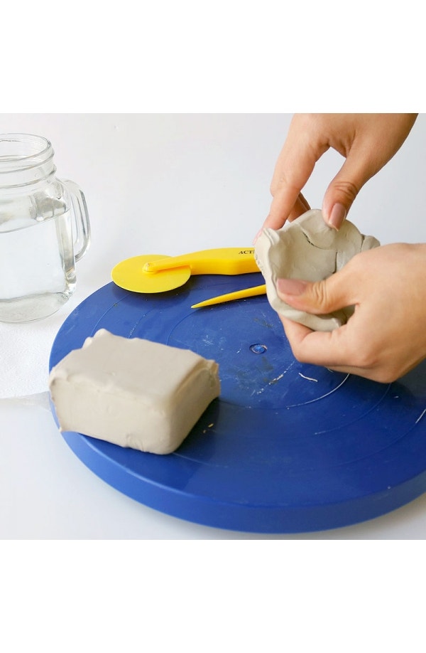 Sandtastik 3.3 lb White Modeling Clay