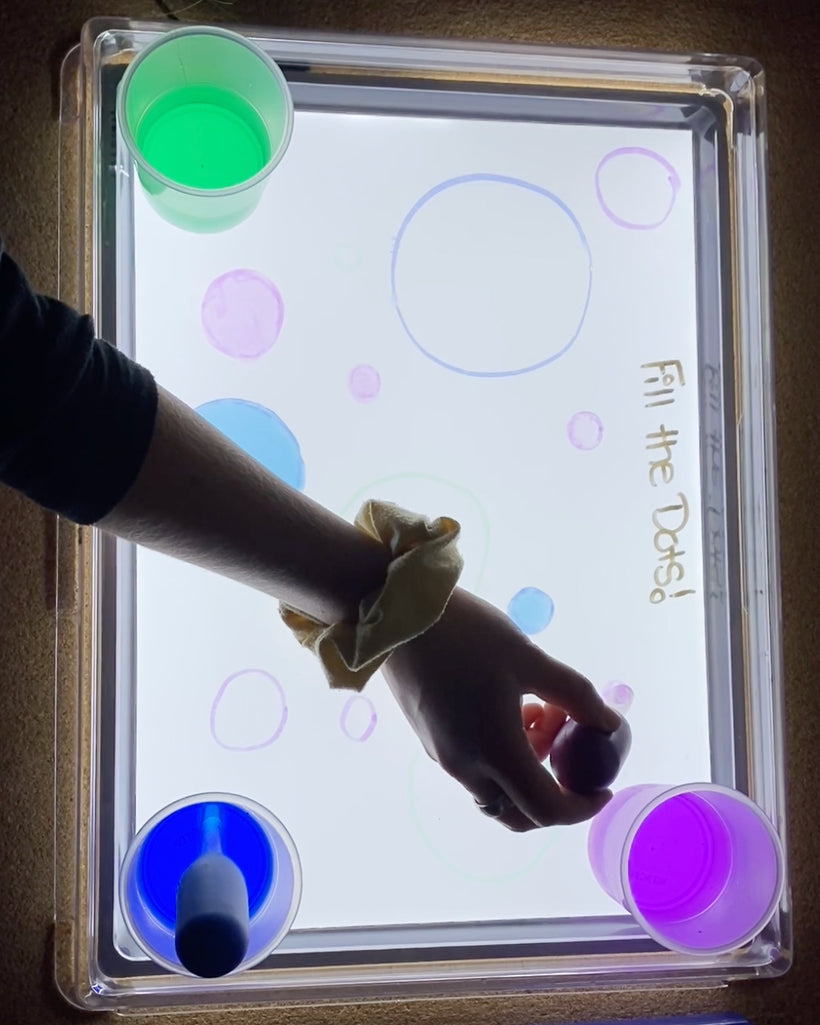 Light Panel Fill the Dots 