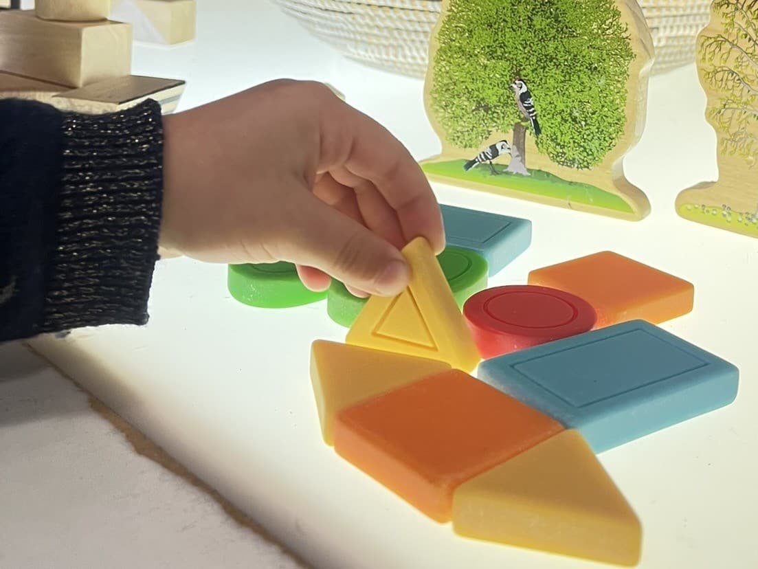 Shape and Colour Stones