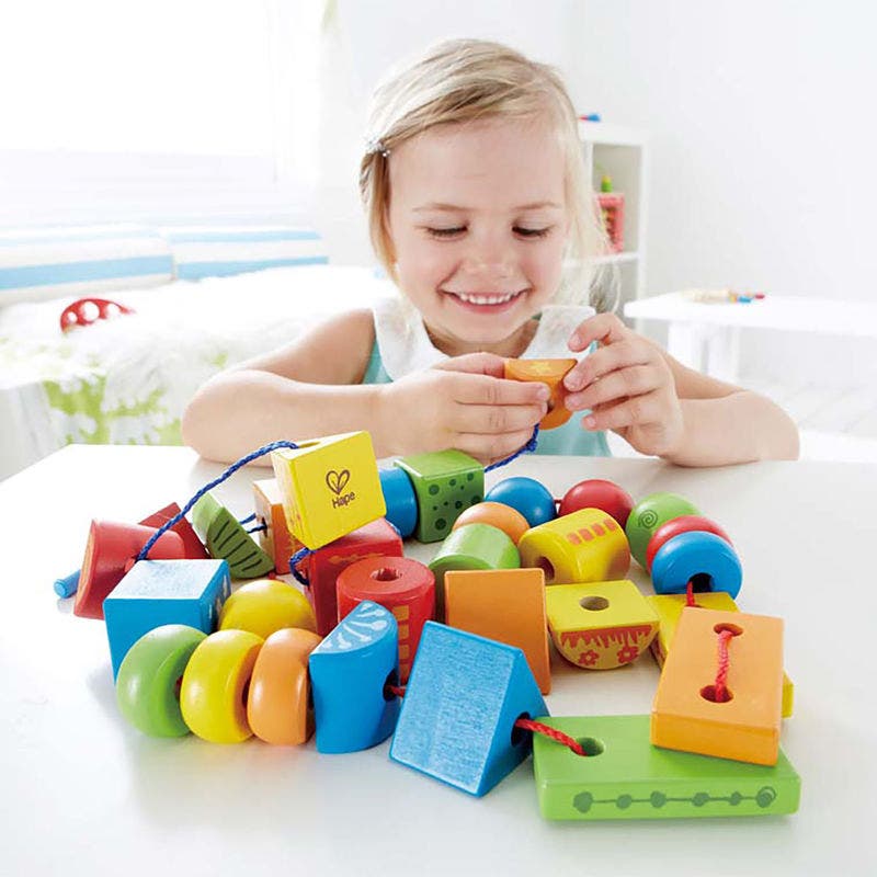 String Along Shapes by Hape