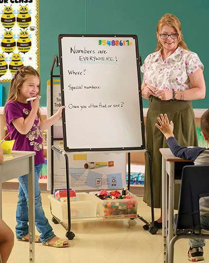 Value Easel with Clear Tub Pack