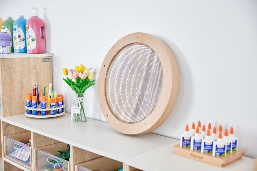 Circular Infinity Mirror