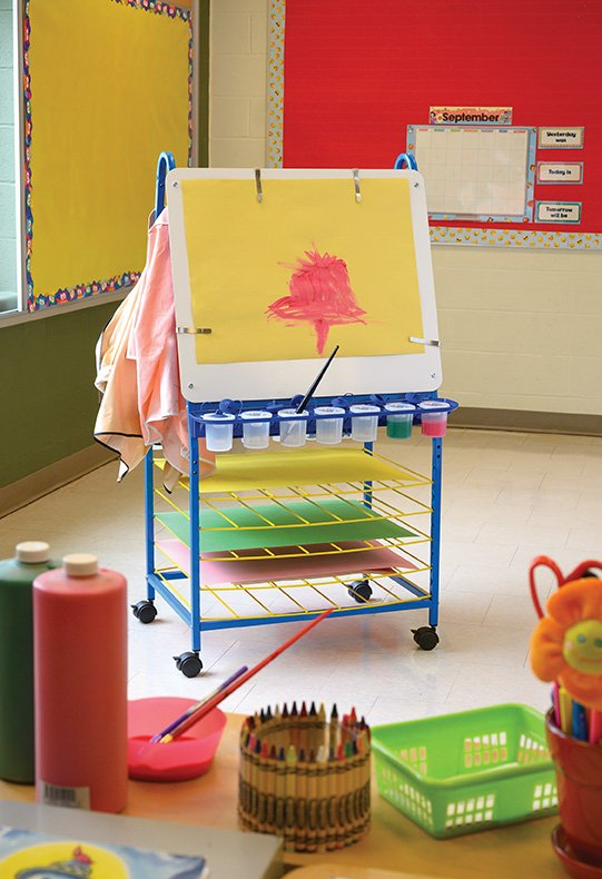 Double Sided Art Easel Base Model