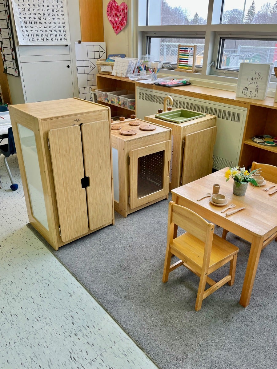 Make-Believe Kitchen Set