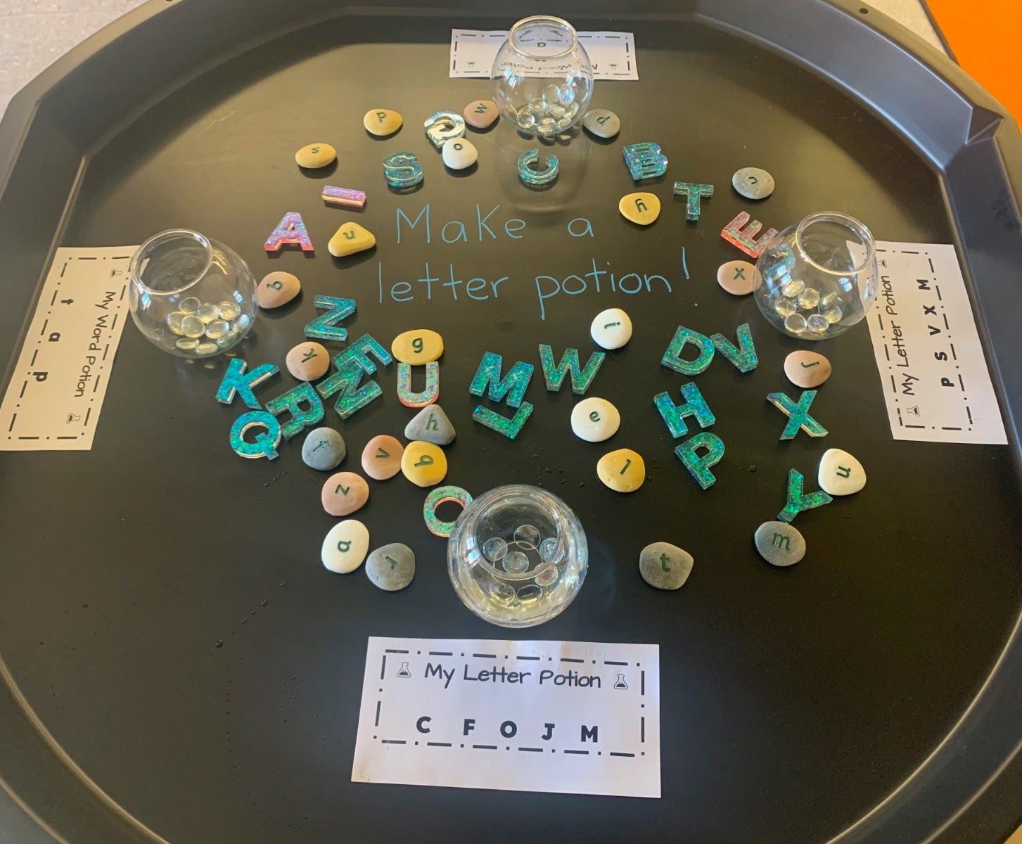 Word Building Pebble Set