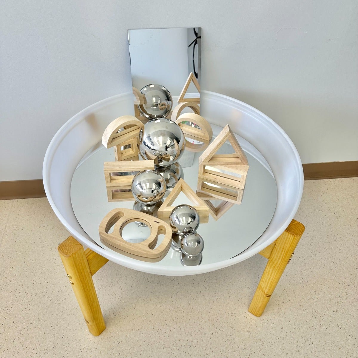 Deep Tuff Tray Mirror