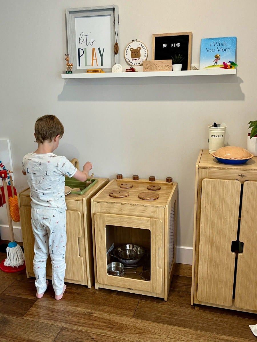 Make-Believe Kitchen Set