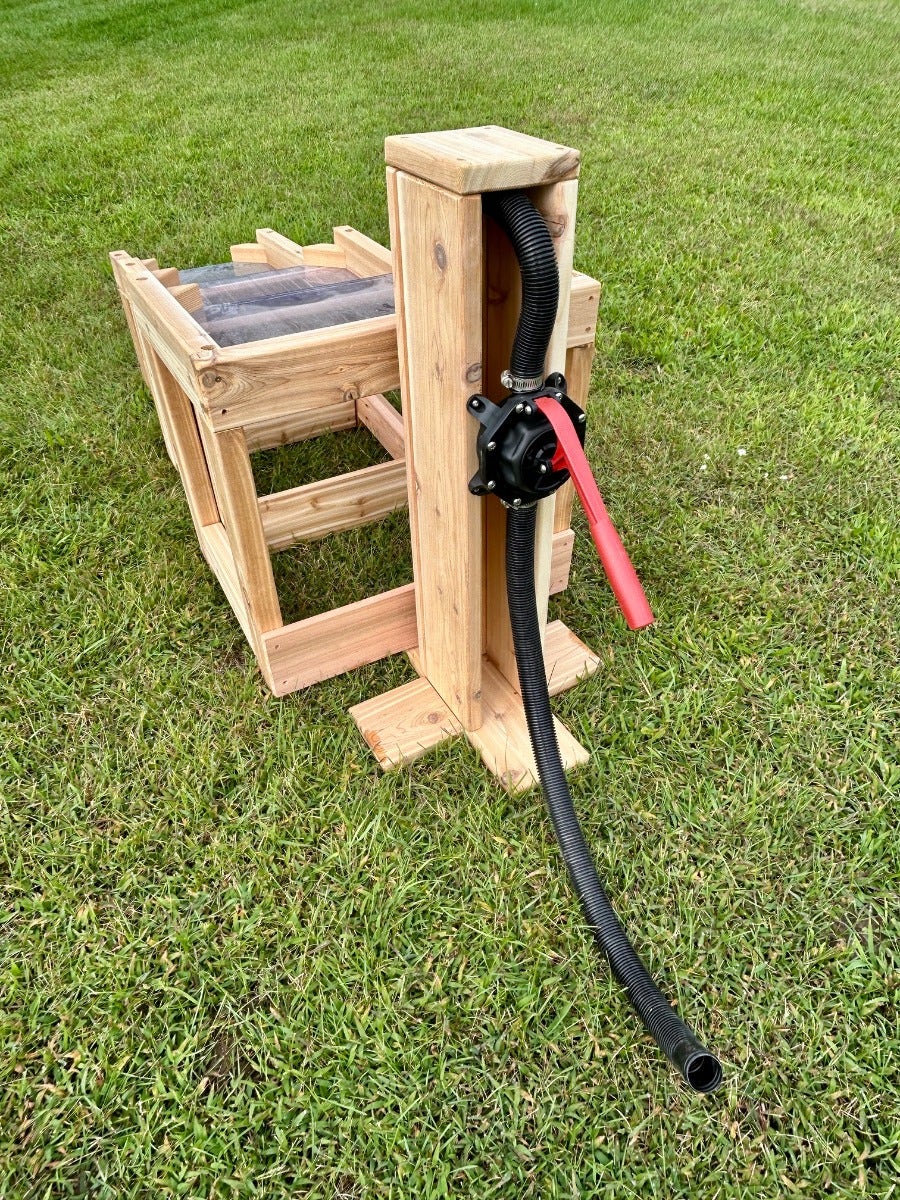 Nesting Water Channels by Naturally Inspired Play
