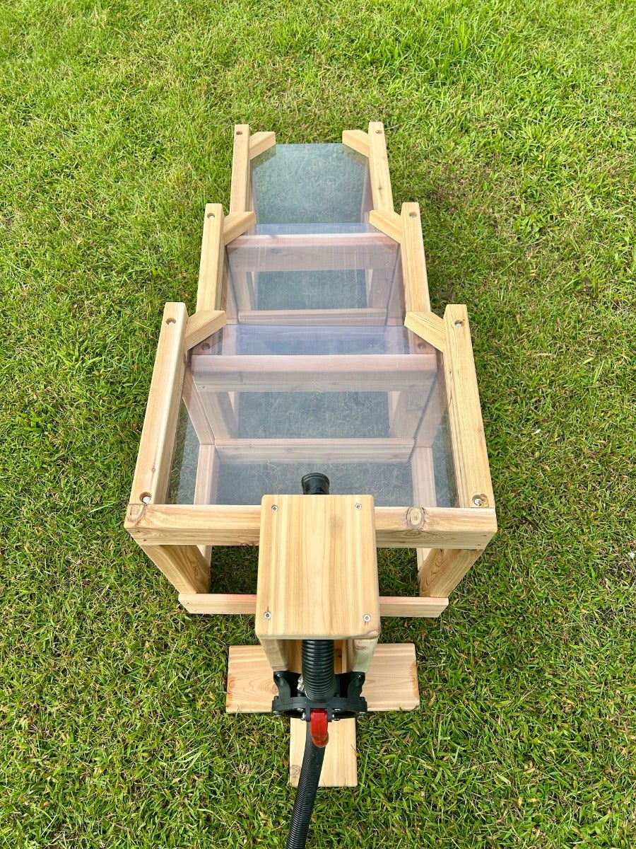 Nesting Water Channels by Naturally Inspired Play