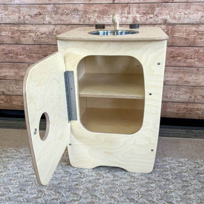 Woodlyn Kitchen Sink for Preschoolers 15inL x 24.75inH