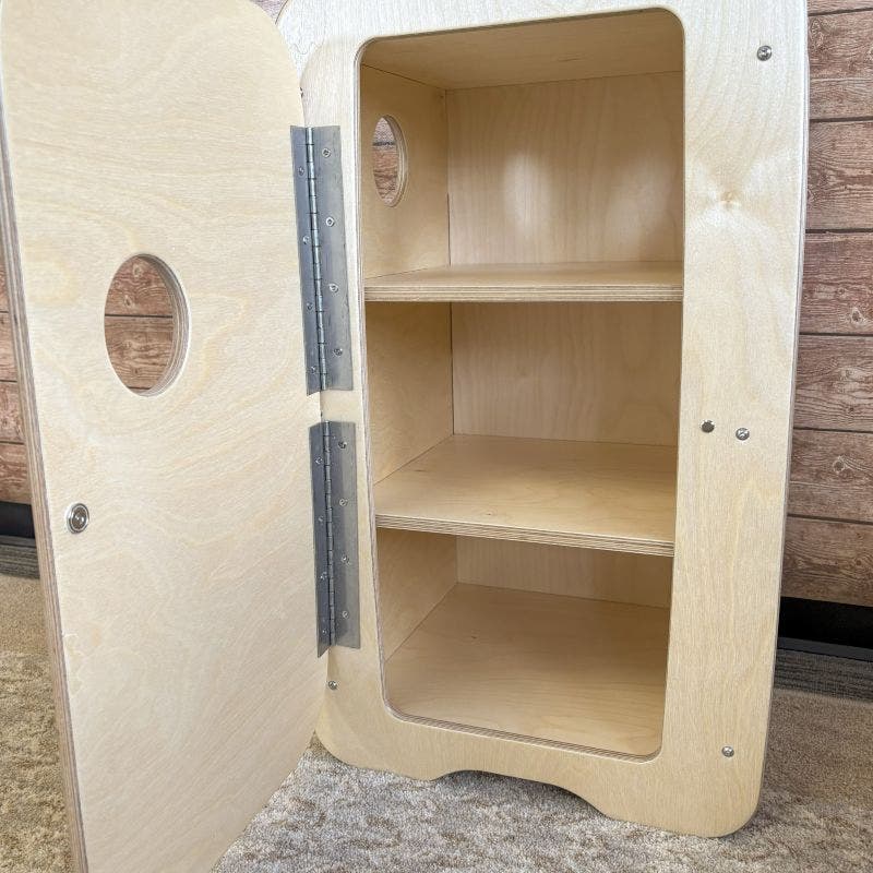 Woodlyn Kitchen Fridge for Toddlers 15.5inL x 26inH