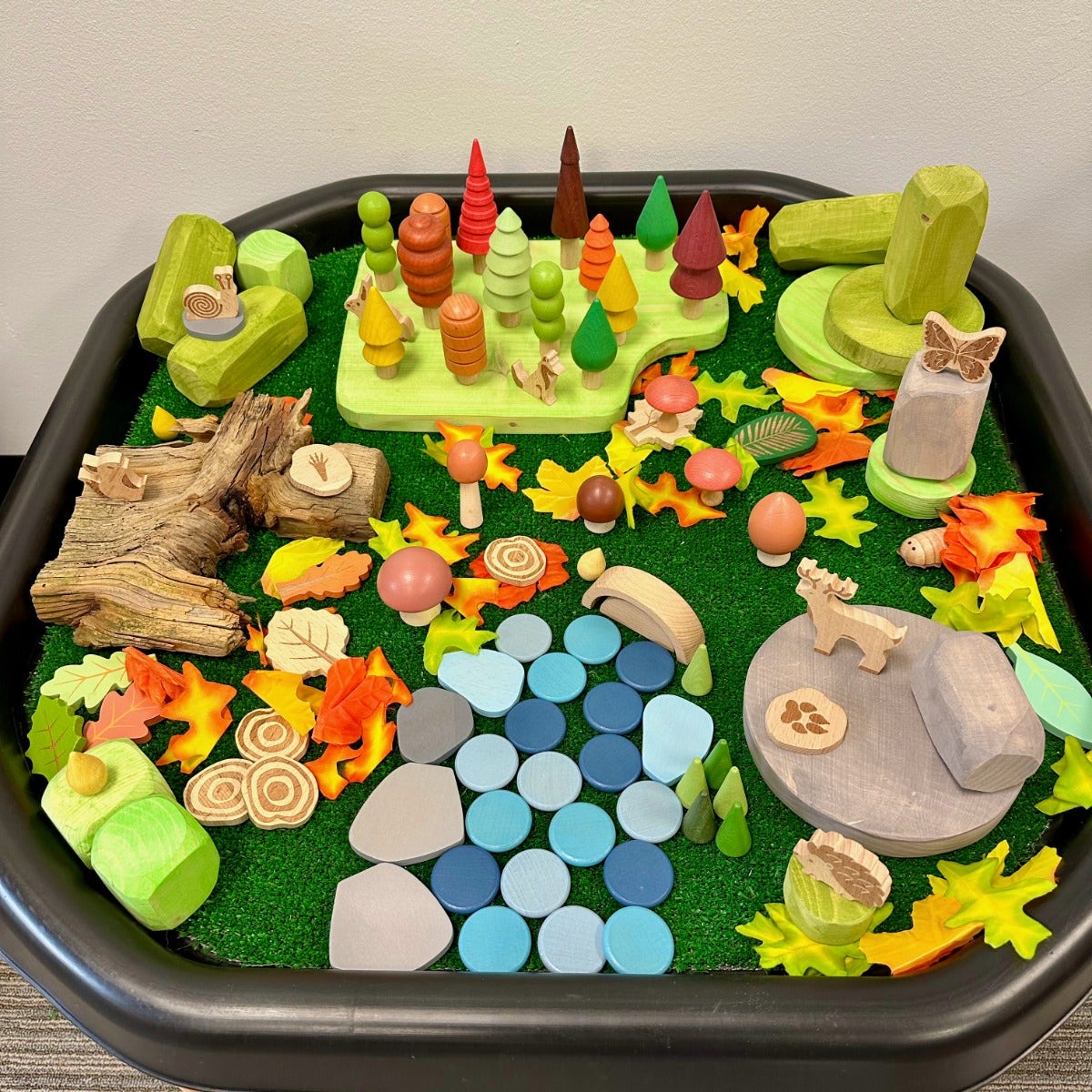 Mini Tuff Tray Grass Insert