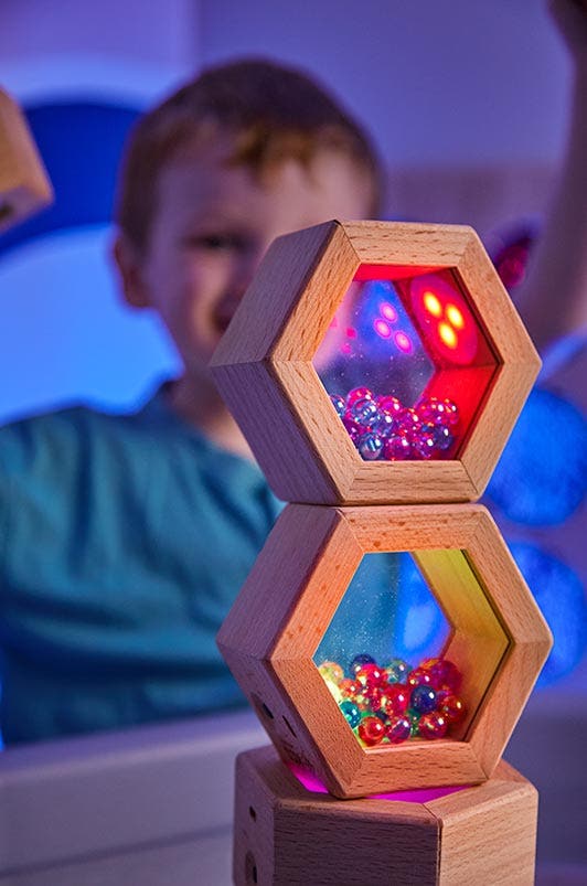 Luminous Wooden Shakers Hexagons 6pk