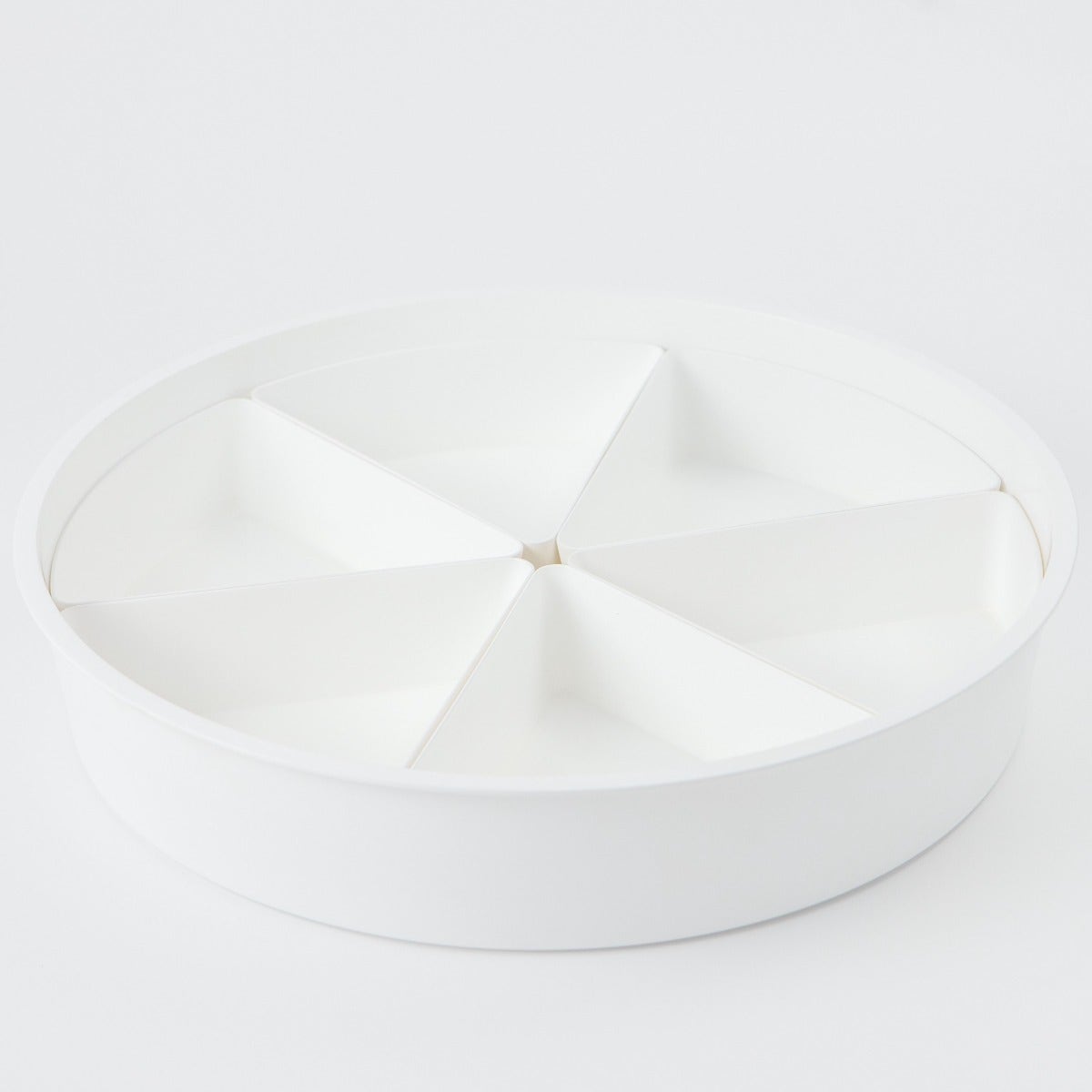 PlayTRAY with lid and removable compartments