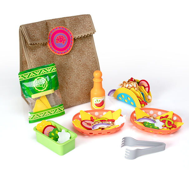 Pretendables Nacho Set by Fat Brain Toys