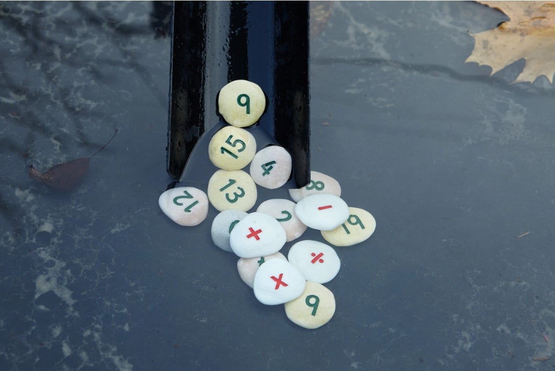 Sum-building Pebble Set