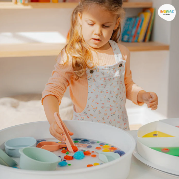 Tongs coral/yellow for PlayTRAY